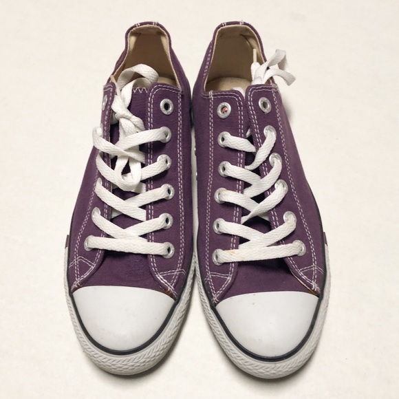 converse levis 2converse levis